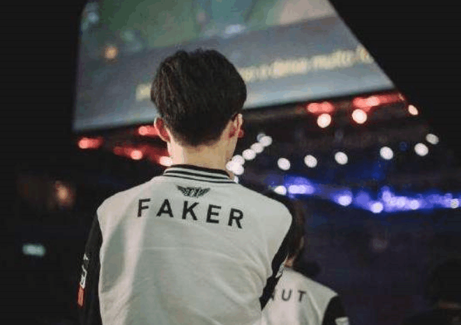 她以无人机 她以无人机